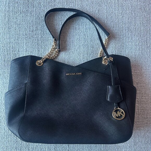 Micheal Kors Tote Leather Purse - Picture 1 of 4